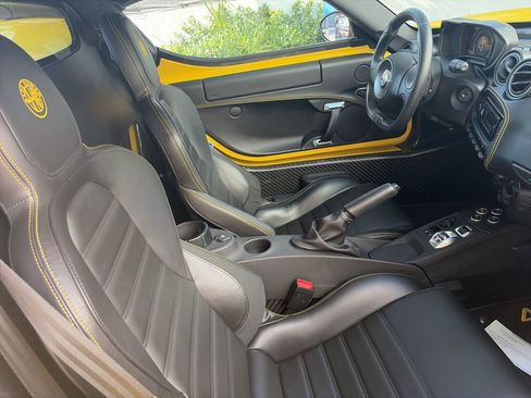 Used 2016 Alfa Romeo 4C Spider image 9