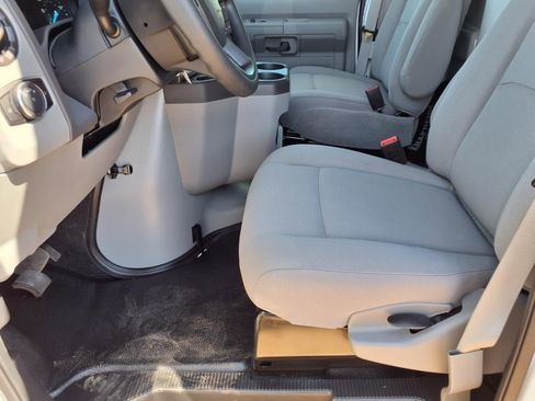 New 2026 Ford E-350 and Econoline 350 Super Duty w/ Power Equipment Group image 12