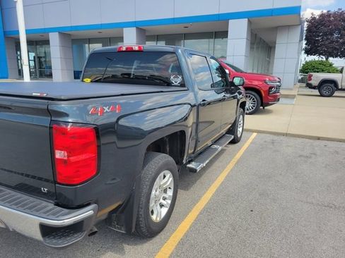 Used 2018 Chevrolet Silverado 1500 LT w/ All Star Edition AWD/4WD image 4