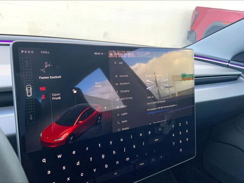Used 2025 Tesla Model 3 Performance AWD/4WD image 17