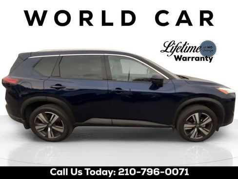 Used 2024 Nissan Rogue SL w/ SL Premium Package FWD image 2