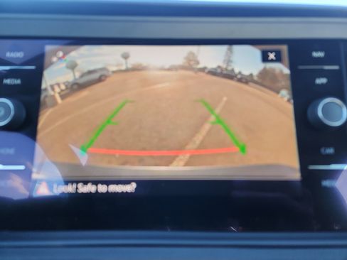 Used 2022 Volkswagen Jetta SEL image 30