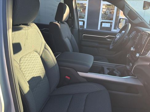 New 2026 RAM 1500 Big Horn AWD/4WD image 5