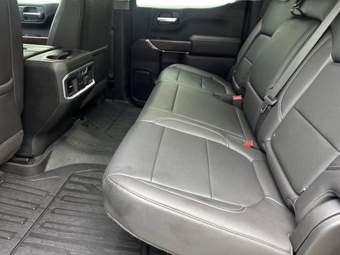 Used 2020 GMC Sierra 1500 SLT RWD image 35