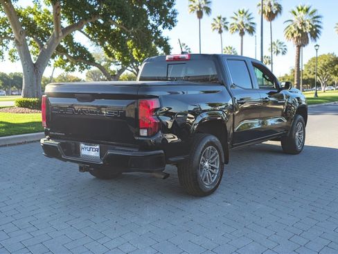 Used 2025 Chevrolet Colorado LT w/ Advanced Trailering Package image 5
