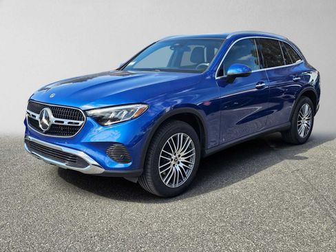 Used 2026 Mercedes-Benz GLC 300 4MATIC image 7