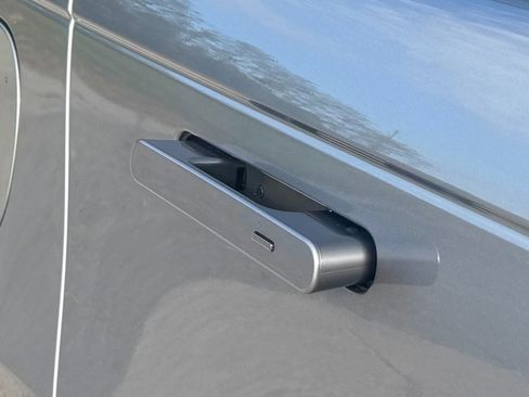 Used 2023 Land Rover Range Rover SE image 44