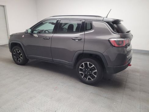 Used 2019 Jeep Compass Trailhawk AWD/4WD image 3