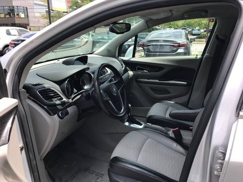 Used 2016 Buick Encore FWD image 9