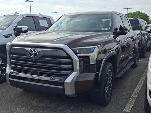 Used 2022 Toyota Tundra Limited AWD/4WD image 3
