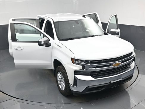 Used 2019 Chevrolet Silverado 1500 LT w/ All-Star Edition image 48
