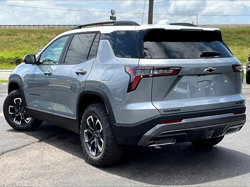 New 2026 Chevrolet Equinox ACTIV w/ Convenience Package III image 3