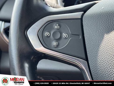 Used 2020 Chevrolet Traverse LT FWD image 25