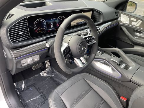 New 2026 Mercedes-Benz GLE 53 AMG 4MATIC Coupe image 18