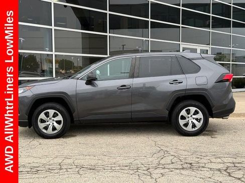Used 2022 Toyota RAV4 LE AWD/4WD image 6