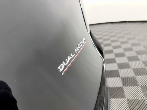 Used 2022 Tesla Model Y Performance AWD/4WD image 11