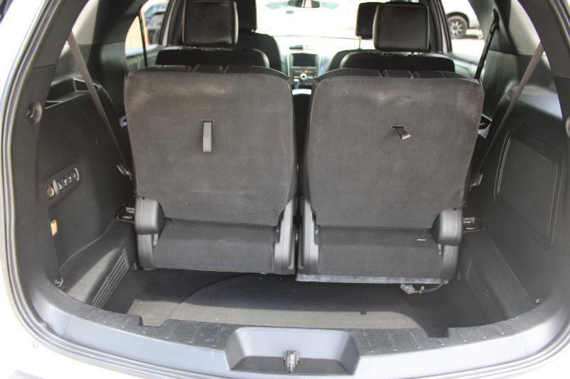 Used 2018 Ford Explorer Platinum AWD/4WD image 15
