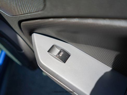 Used 2009 Ford Mustang Shelby GT500 RWD image 40