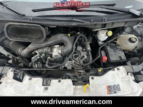 Used 2023 Ford Transit 350 XLT image 30