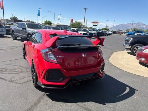 Used 2019 Honda Civic Type R image 11
