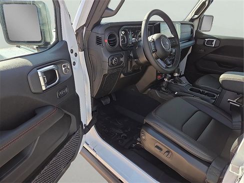 New 2026 Jeep Gladiator Rubicon image 12