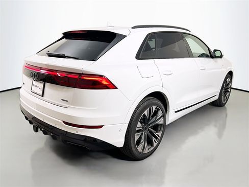 New 2026 Audi Q8 Premium Plus image 7