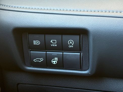 New 2026 Toyota Highlander Limited AWD/4WD image 30