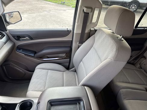 Used 2019 Chevrolet Tahoe LS image 14