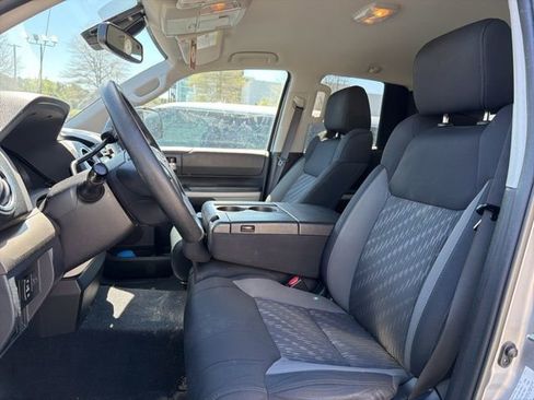 Used 2019 Toyota Tundra SR5 image 18