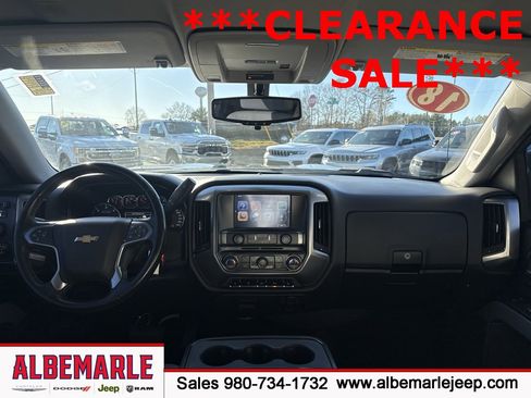 Used 2018 Chevrolet Silverado 1500 LT w/ All Star Edition image 35