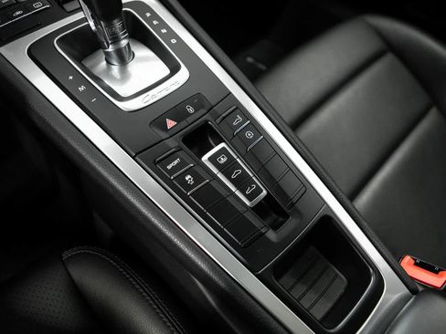 Certified 2016 Porsche 911 Carrera RWD image 24