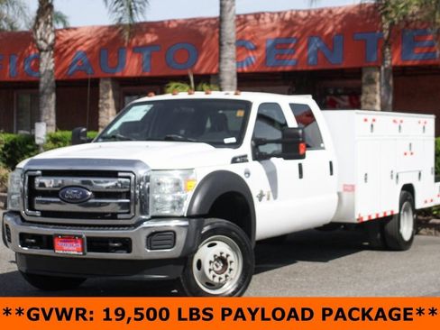 Used 2015 Ford F550 4x4 Crew Cab Super Duty image 4