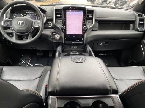 Used 2025 RAM 1500 Laramie image 16