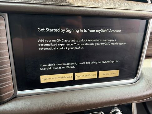 Used 2023 GMC Yukon XL Denali w/ Denali Reserve Package AWD/4WD image 29