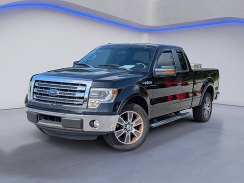 Used 2014 Ford F150 Lariat w/ Equipment Group 502A Luxury RWD image 2