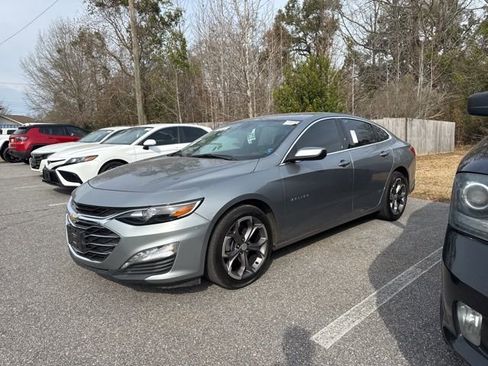 Used 2024 Chevrolet Malibu LT image 9