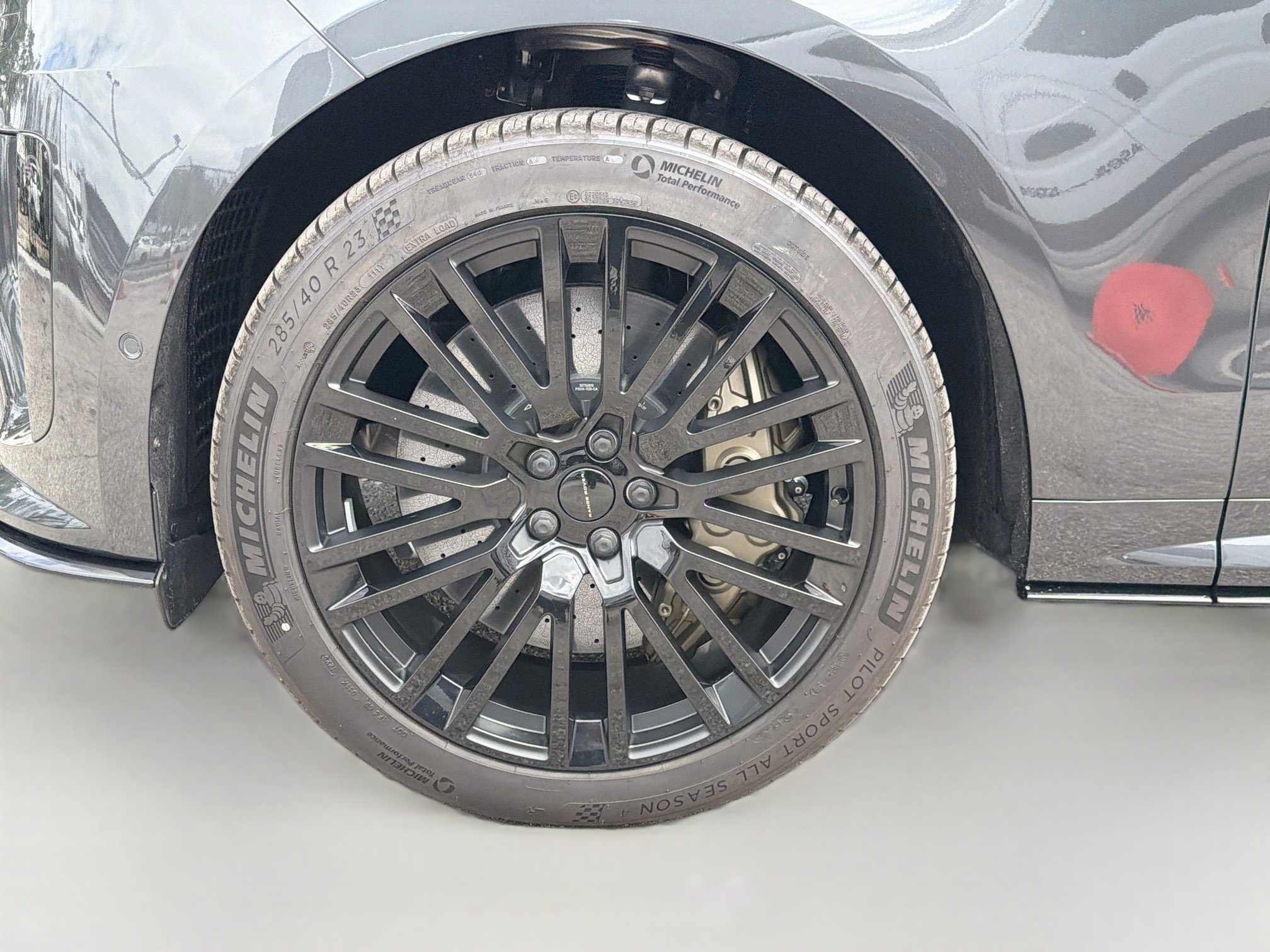 New 2027 Land Rover Range Rover Sport SV AWD/4WD image 41