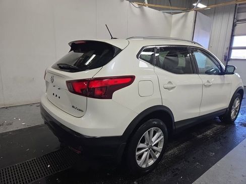 Used 2019 Nissan Rogue Sport SV w/ All-Weather Package image 5