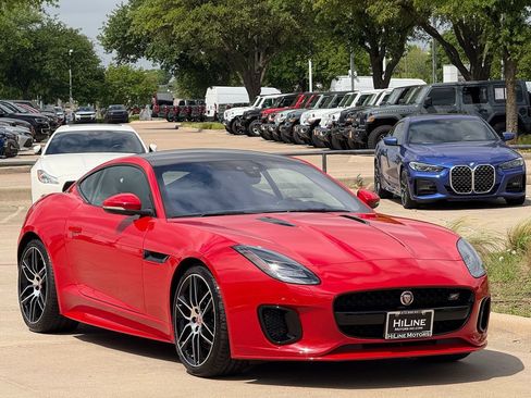 Used 2020 Jaguar F-TYPE Checkered Flag image 2