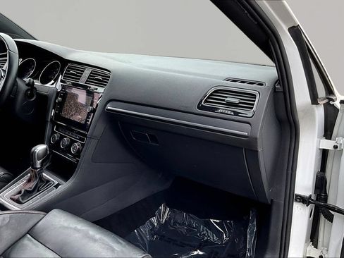 Used 2021 Volkswagen GTI SE FWD image 24