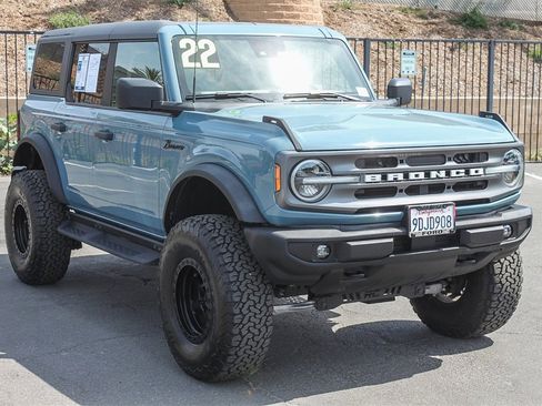 Used 2022 Ford Bronco Big Bend image 3