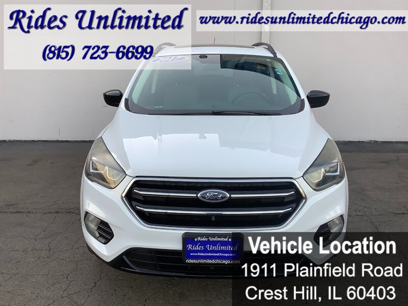 Used 2017 Ford Escape SE w/ SE Sport Appearance Package FWD image 6