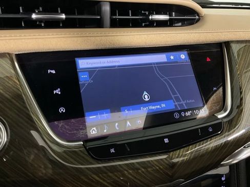 Used 2020 Cadillac XT6 Premium Luxury w/ Platinum Package AWD/4WD image 10