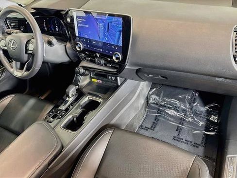 Used 2024 Lexus NX 350 AWD w/ Vision Package image 28