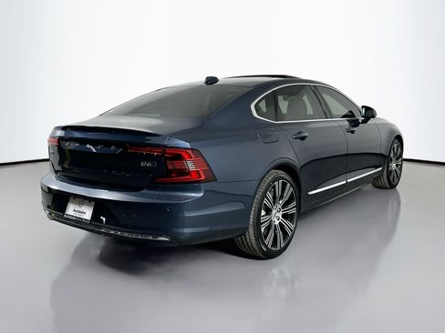 New 2025 Volvo S90 B6 Plus image 5