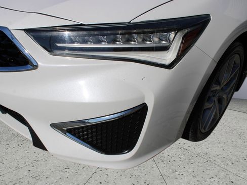 Used 2019 Acura ILX image 10