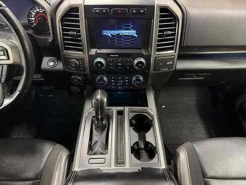 Used 2019 Ford F150 Raptor w/ Equipment Group 802A Luxury AWD/4WD image 11