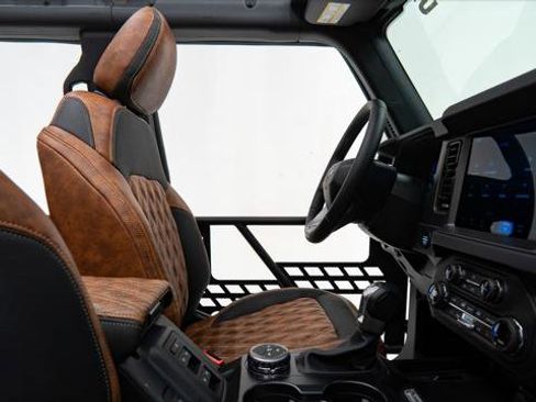 Used 2025 Ford Bronco Big Bend image 23