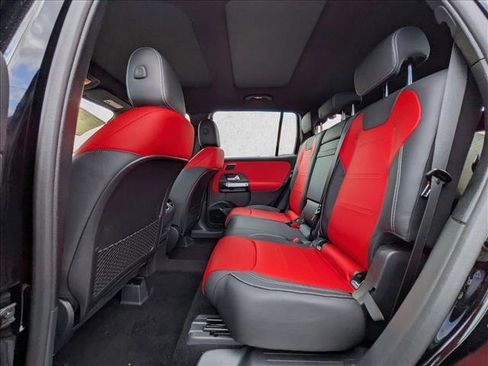 New 2026 Mercedes-Benz GLB 35 AMG 4MATIC image 16