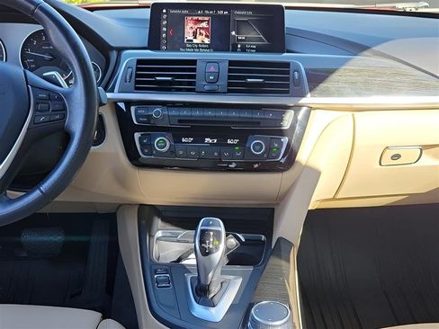 Used 2018 BMW 330i Sedan RWD image 14